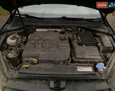 Черный Фольксваген Гольф, объемом двигателя 1.6 л и пробегом 285 тыс. км за 10350 $, фото 36 на Automoto.ua