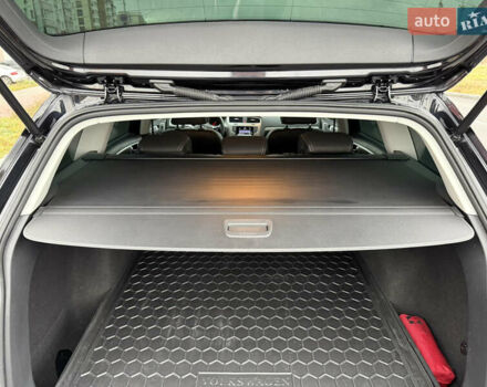 Черный Фольксваген Гольф, объемом двигателя 2 л и пробегом 159 тыс. км за 12999 $, фото 60 на Automoto.ua