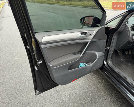 Черный Фольксваген Гольф, объемом двигателя 2 л и пробегом 159 тыс. км за 12999 $, фото 24 на Automoto.ua