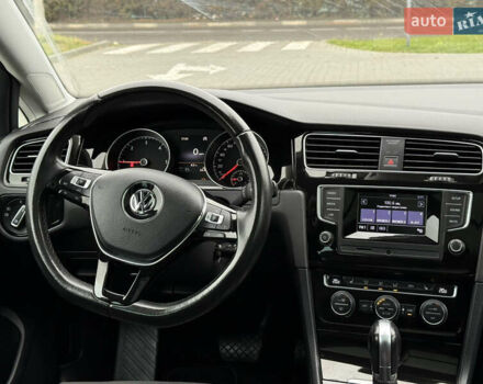 Черный Фольксваген Гольф, объемом двигателя 2 л и пробегом 242 тыс. км за 13290 $, фото 28 на Automoto.ua