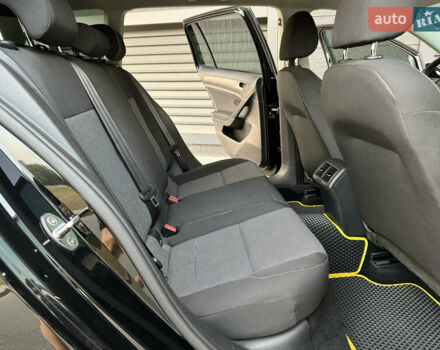 Чорний Фольксваген Гольф, об'ємом двигуна 1.6 л та пробігом 204 тис. км за 10900 $, фото 16 на Automoto.ua