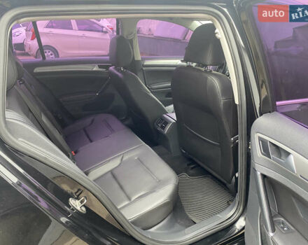 Черный Фольксваген Гольф, объемом двигателя 1.8 л и пробегом 179 тыс. км за 11200 $, фото 34 на Automoto.ua