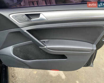 Черный Фольксваген Гольф, объемом двигателя 1.8 л и пробегом 179 тыс. км за 11200 $, фото 30 на Automoto.ua