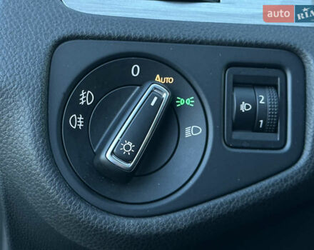 Черный Фольксваген Гольф, объемом двигателя 2 л и пробегом 248 тыс. км за 11999 $, фото 48 на Automoto.ua