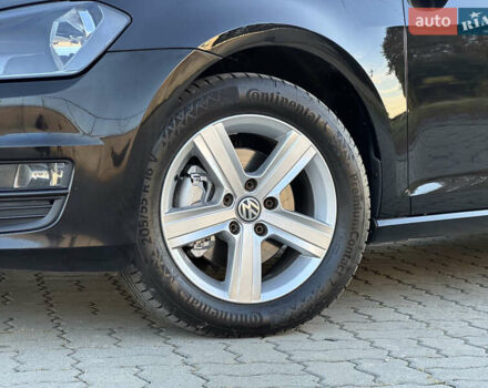 Черный Фольксваген Гольф, объемом двигателя 2 л и пробегом 248 тыс. км за 11999 $, фото 12 на Automoto.ua