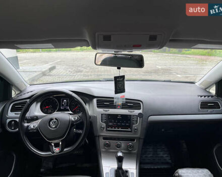 Черный Фольксваген Гольф, объемом двигателя 1.8 л и пробегом 195 тыс. км за 8999 $, фото 20 на Automoto.ua