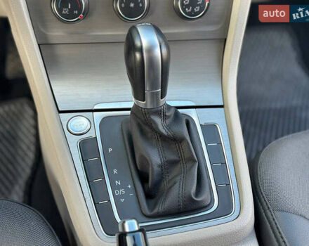 Черный Фольксваген Гольф, объемом двигателя 1.97 л и пробегом 96 тыс. км за 12699 $, фото 22 на Automoto.ua