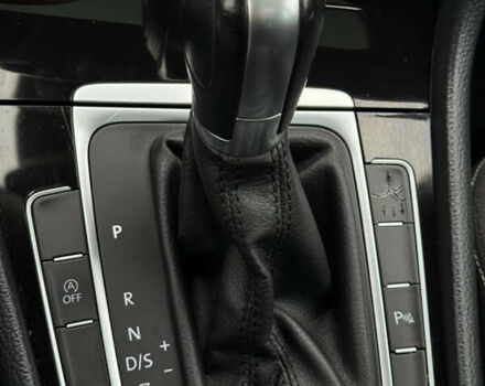 Черный Фольксваген Гольф, объемом двигателя 2 л и пробегом 242 тыс. км за 13290 $, фото 62 на Automoto.ua