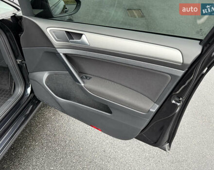 Черный Фольксваген Гольф, объемом двигателя 2 л и пробегом 159 тыс. км за 12999 $, фото 54 на Automoto.ua