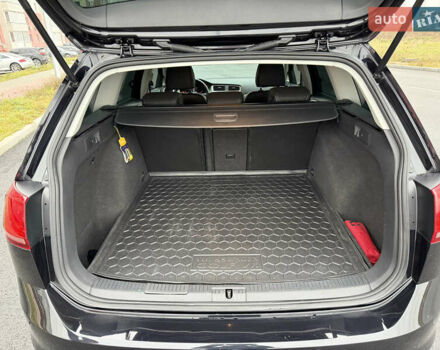 Черный Фольксваген Гольф, объемом двигателя 2 л и пробегом 159 тыс. км за 12999 $, фото 67 на Automoto.ua