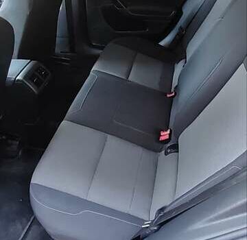 Чорний Фольксваген Гольф, об'ємом двигуна 1.6 л та пробігом 260 тис. км за 10000 $, фото 11 на Automoto.ua