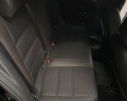 Черный Фольксваген Гольф, объемом двигателя 1.6 л и пробегом 285 тыс. км за 10350 $, фото 27 на Automoto.ua