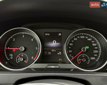 Черный Фольксваген Гольф, объемом двигателя 2 л и пробегом 242 тыс. км за 13290 $, фото 57 на Automoto.ua