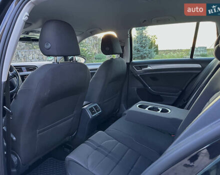 Черный Фольксваген Гольф, объемом двигателя 2 л и пробегом 248 тыс. км за 11999 $, фото 69 на Automoto.ua