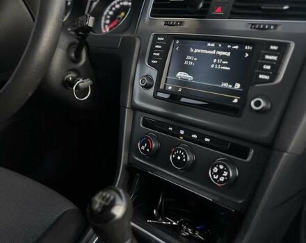 Черный Фольксваген Гольф, объемом двигателя 1.6 л и пробегом 209 тыс. км за 9600 $, фото 15 на Automoto.ua