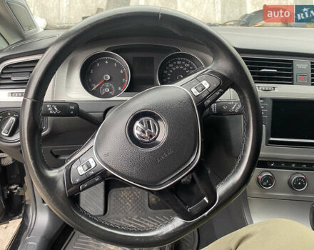Черный Фольксваген Гольф, объемом двигателя 1.8 л и пробегом 179 тыс. км за 11200 $, фото 17 на Automoto.ua