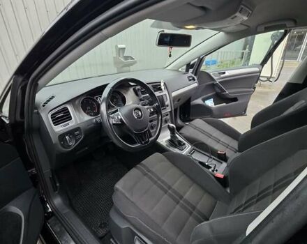 Черный Фольксваген Гольф, объемом двигателя 2 л и пробегом 210 тыс. км за 12300 $, фото 5 на Automoto.ua