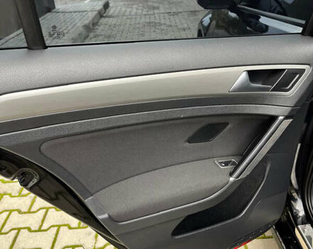 Черный Фольксваген Гольф, объемом двигателя 1.8 л и пробегом 195 тыс. км за 8999 $, фото 14 на Automoto.ua