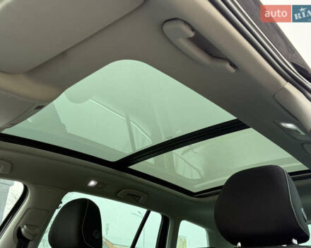 Черный Фольксваген Гольф, объемом двигателя 2 л и пробегом 242 тыс. км за 13290 $, фото 11 на Automoto.ua