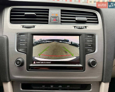 Черный Фольксваген Гольф, объемом двигателя 2 л и пробегом 220 тыс. км за 9950 $, фото 21 на Automoto.ua