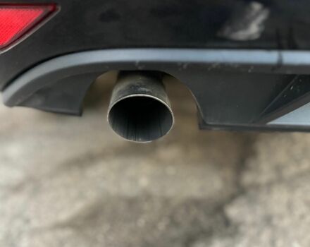 Черный Фольксваген Гольф, объемом двигателя 1.6 л и пробегом 209 тыс. км за 9600 $, фото 10 на Automoto.ua