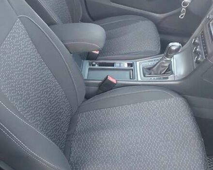 Чорний Фольксваген Гольф, об'ємом двигуна 1.6 л та пробігом 282 тис. км за 10500 $, фото 15 на Automoto.ua