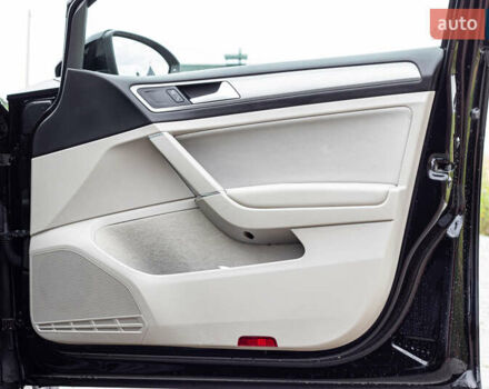 Чорний Фольксваген Гольф, об'ємом двигуна 1.97 л та пробігом 251 тис. км за 12000 $, фото 8 на Automoto.ua