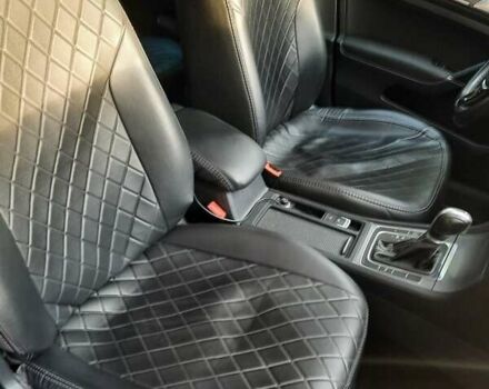 Черный Фольксваген Гольф, объемом двигателя 1.6 л и пробегом 253 тыс. км за 11950 $, фото 10 на Automoto.ua