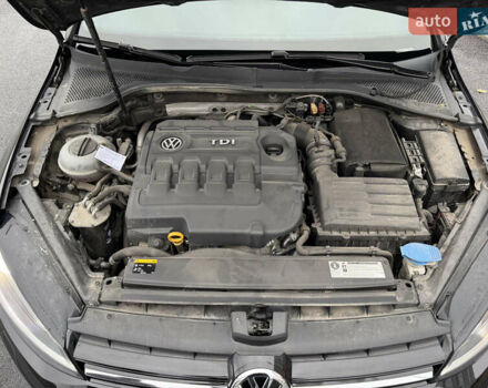 Черный Фольксваген Гольф, объемом двигателя 2 л и пробегом 159 тыс. км за 12999 $, фото 72 на Automoto.ua