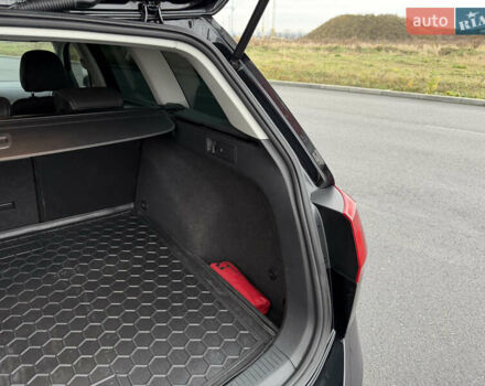 Черный Фольксваген Гольф, объемом двигателя 2 л и пробегом 159 тыс. км за 12999 $, фото 61 на Automoto.ua