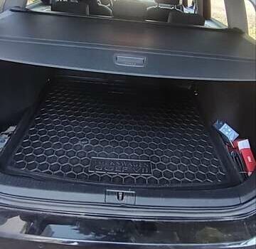 Чорний Фольксваген Гольф, об'ємом двигуна 1.6 л та пробігом 260 тис. км за 10000 $, фото 1 на Automoto.ua