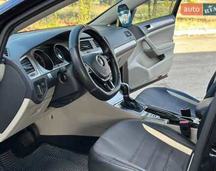 Черный Фольксваген Гольф, объемом двигателя 1.97 л и пробегом 96 тыс. км за 12699 $, фото 6 на Automoto.ua