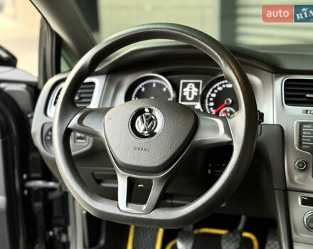 Чорний Фольксваген Гольф, об'ємом двигуна 1.6 л та пробігом 204 тис. км за 10900 $, фото 21 на Automoto.ua