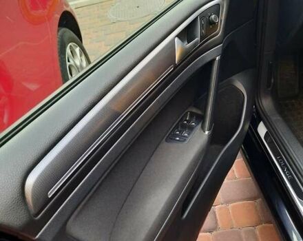 Черный Фольксваген Гольф, объемом двигателя 1.6 л и пробегом 253 тыс. км за 11950 $, фото 17 на Automoto.ua