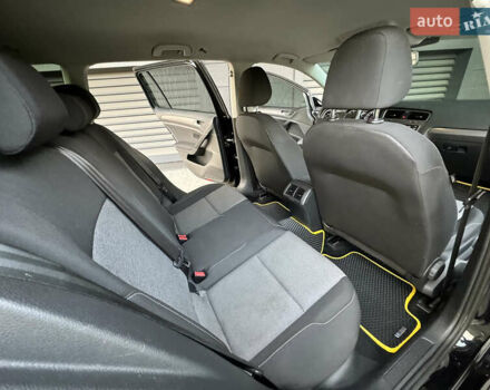 Чорний Фольксваген Гольф, об'ємом двигуна 1.6 л та пробігом 204 тис. км за 10900 $, фото 15 на Automoto.ua