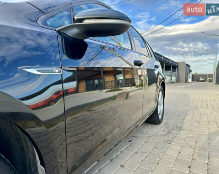 Черный Фольксваген Гольф, объемом двигателя 1.6 л и пробегом 223 тыс. км за 11900 $, фото 18 на Automoto.ua