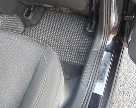 Чорний Фольксваген Гольф, об'ємом двигуна 1.6 л та пробігом 282 тис. км за 10500 $, фото 17 на Automoto.ua