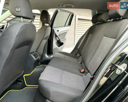 Чорний Фольксваген Гольф, об'ємом двигуна 1.6 л та пробігом 204 тис. км за 10900 $, фото 12 на Automoto.ua