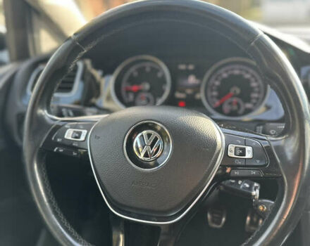 Черный Фольксваген Гольф, объемом двигателя 1.97 л и пробегом 330 тыс. км за 12500 $, фото 6 на Automoto.ua