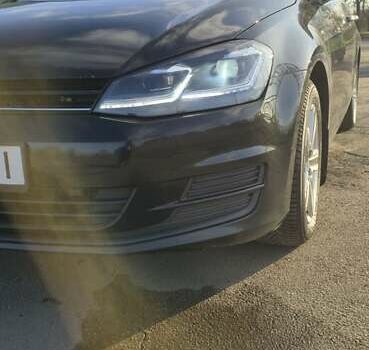 Черный Фольксваген Гольф, объемом двигателя 1.97 л и пробегом 228 тыс. км за 12500 $, фото 6 на Automoto.ua