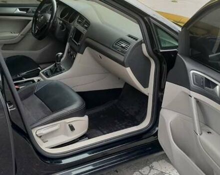 Черный Фольксваген Гольф, объемом двигателя 1.97 л и пробегом 192 тыс. км за 13500 $, фото 16 на Automoto.ua