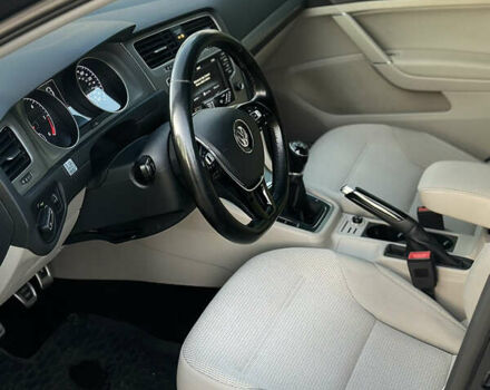 Черный Фольксваген Гольф, объемом двигателя 1.97 л и пробегом 236 тыс. км за 10500 $, фото 11 на Automoto.ua