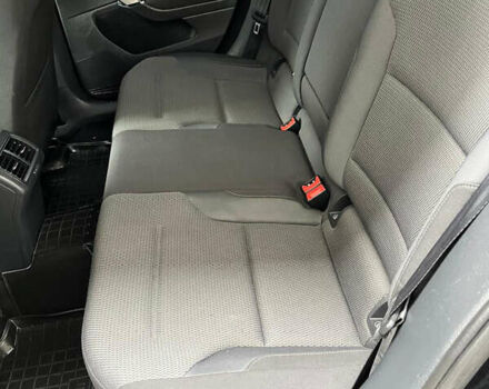 Черный Фольксваген Гольф, объемом двигателя 1.8 л и пробегом 195 тыс. км за 8999 $, фото 15 на Automoto.ua