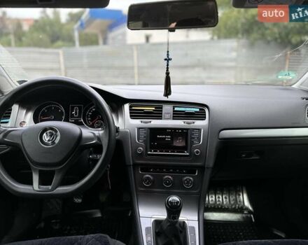 Черный Фольксваген Гольф, объемом двигателя 1.6 л и пробегом 230 тыс. км за 10500 $, фото 7 на Automoto.ua