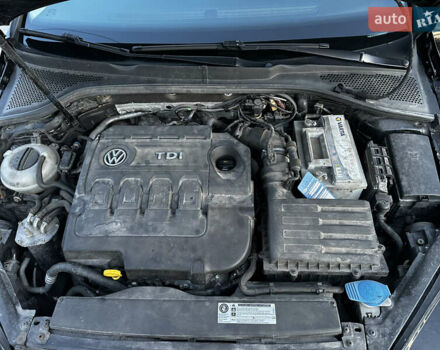 Черный Фольксваген Гольф, объемом двигателя 2 л и пробегом 153 тыс. км за 11800 $, фото 18 на Automoto.ua