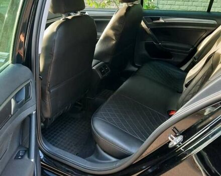 Черный Фольксваген Гольф, объемом двигателя 1.6 л и пробегом 253 тыс. км за 11950 $, фото 5 на Automoto.ua