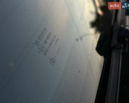 Черный Фольксваген Гольф, объемом двигателя 2 л и пробегом 153 тыс. км за 11800 $, фото 19 на Automoto.ua