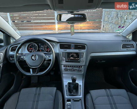 Черный Фольксваген Гольф, объемом двигателя 2 л и пробегом 248 тыс. км за 11999 $, фото 65 на Automoto.ua