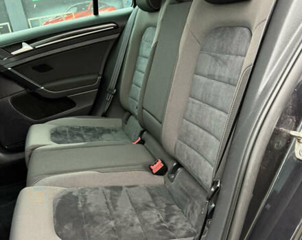 Черный Фольксваген Гольф, объемом двигателя 2 л и пробегом 242 тыс. км за 13290 $, фото 36 на Automoto.ua