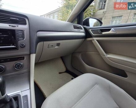 Черный Фольксваген Гольф, объемом двигателя 1.97 л и пробегом 103 тыс. км за 13000 $, фото 10 на Automoto.ua